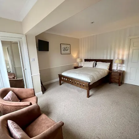 Faul House Πανσιόν 4*