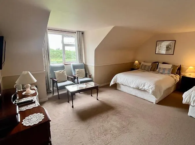 Faul House Pensionat 4*